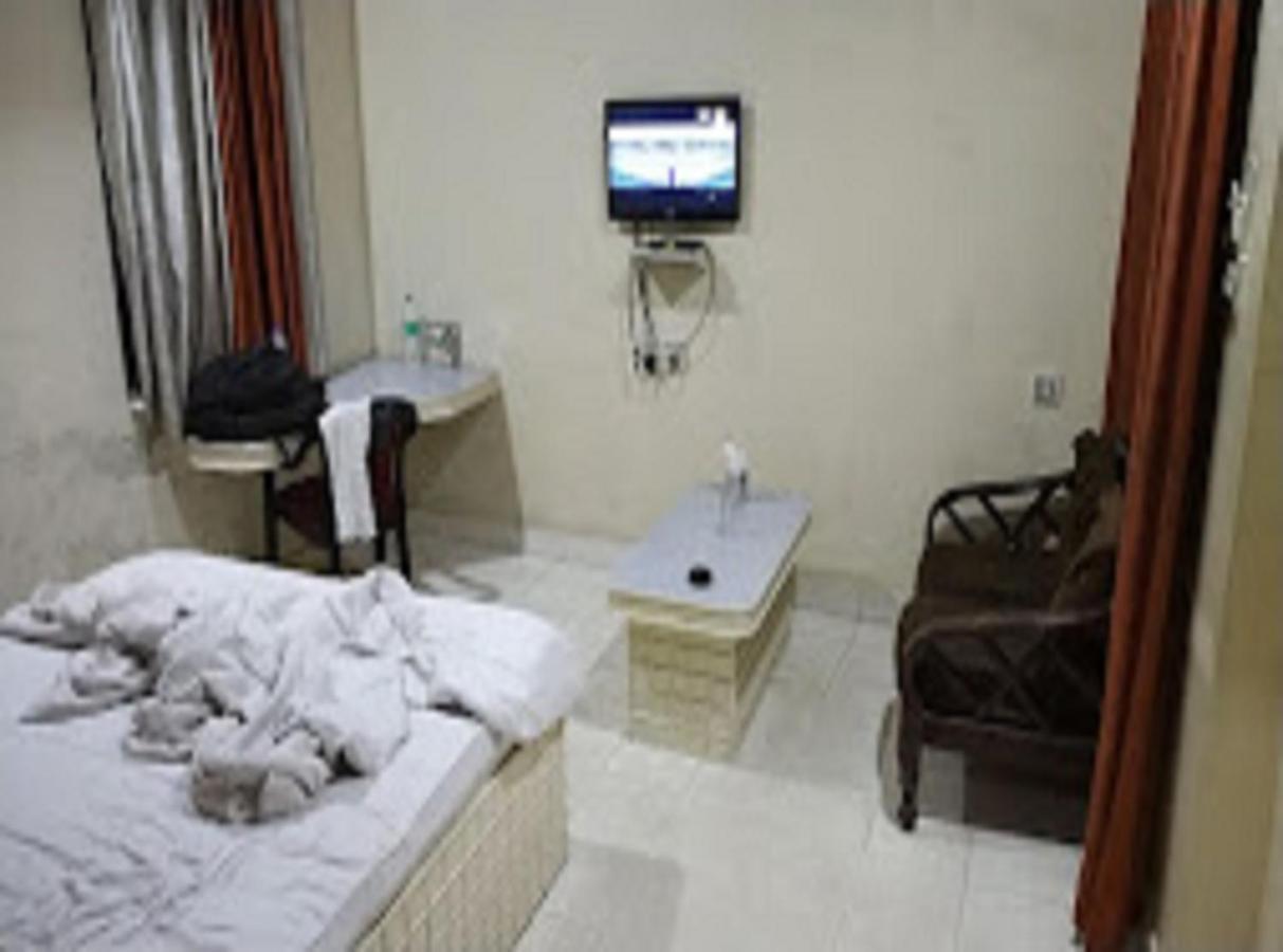 Hotel Center Point- Chhattisgarh Korba Eksteriør billede