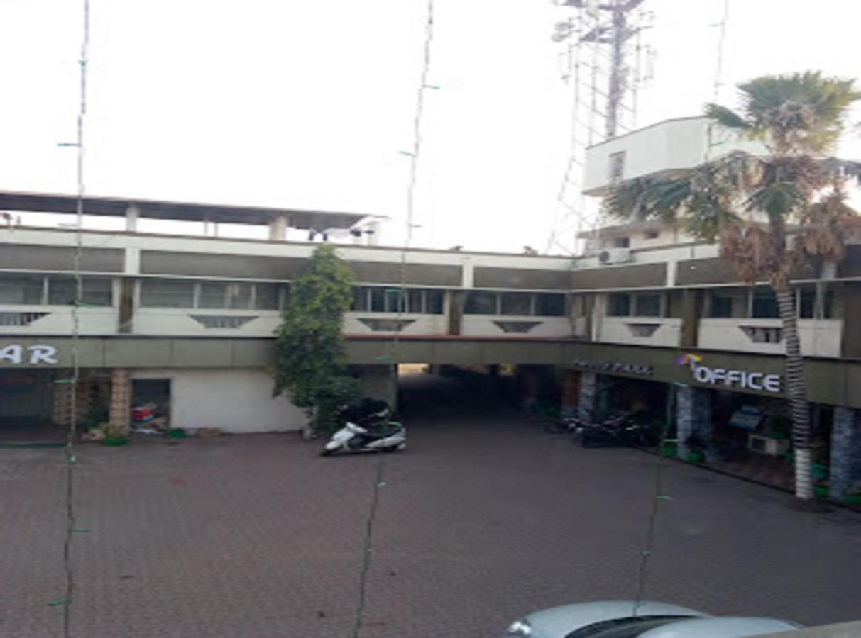 Hotel Center Point- Chhattisgarh Korba Eksteriør billede